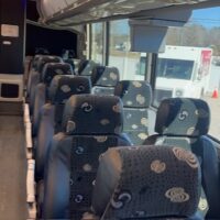 2004 MCI J4500 56 Passenger - Image 19